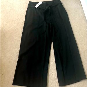 Black pants and shirt M